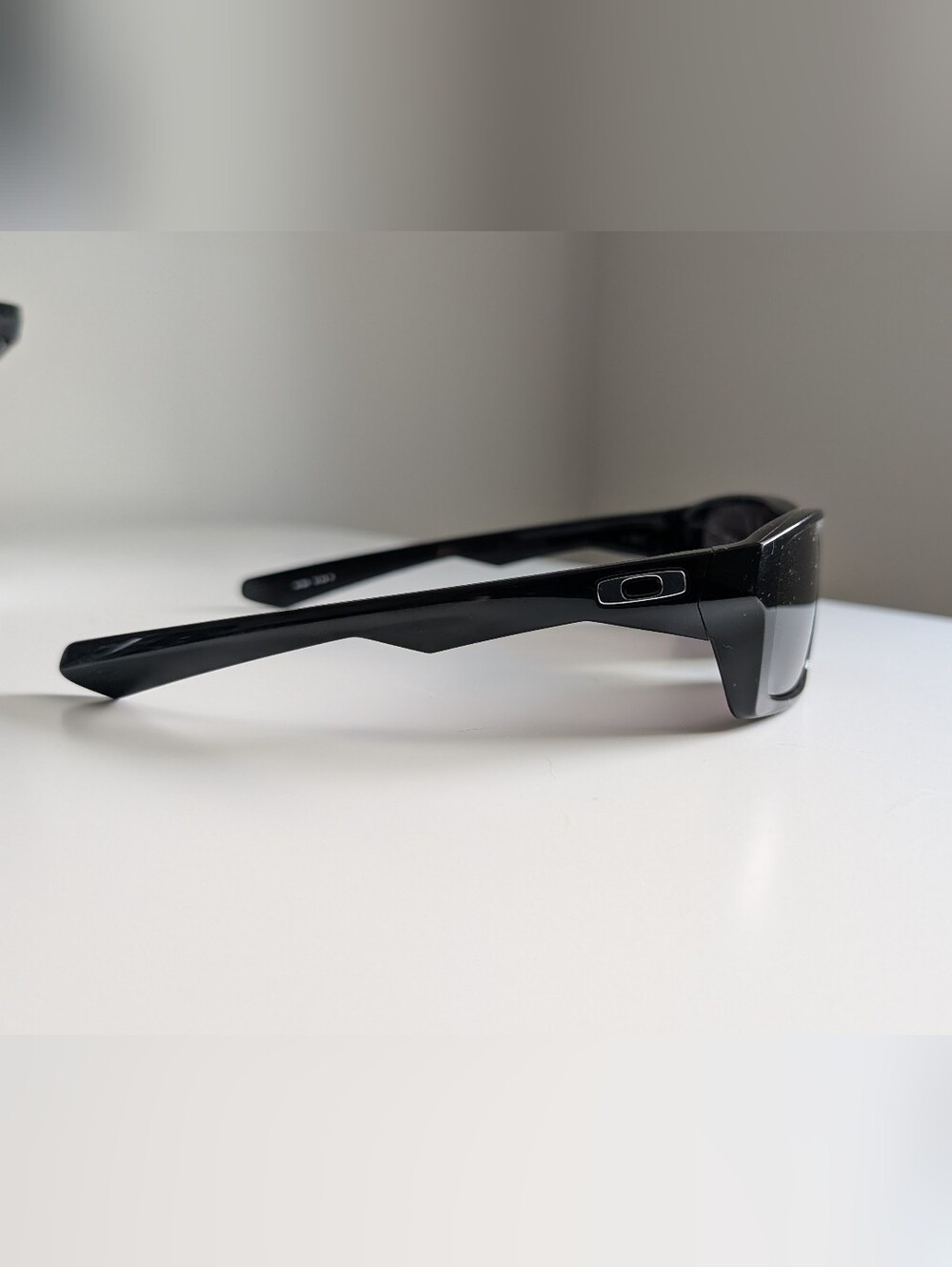 Vintage Oakley Twitch Lifestyle Sunglasses